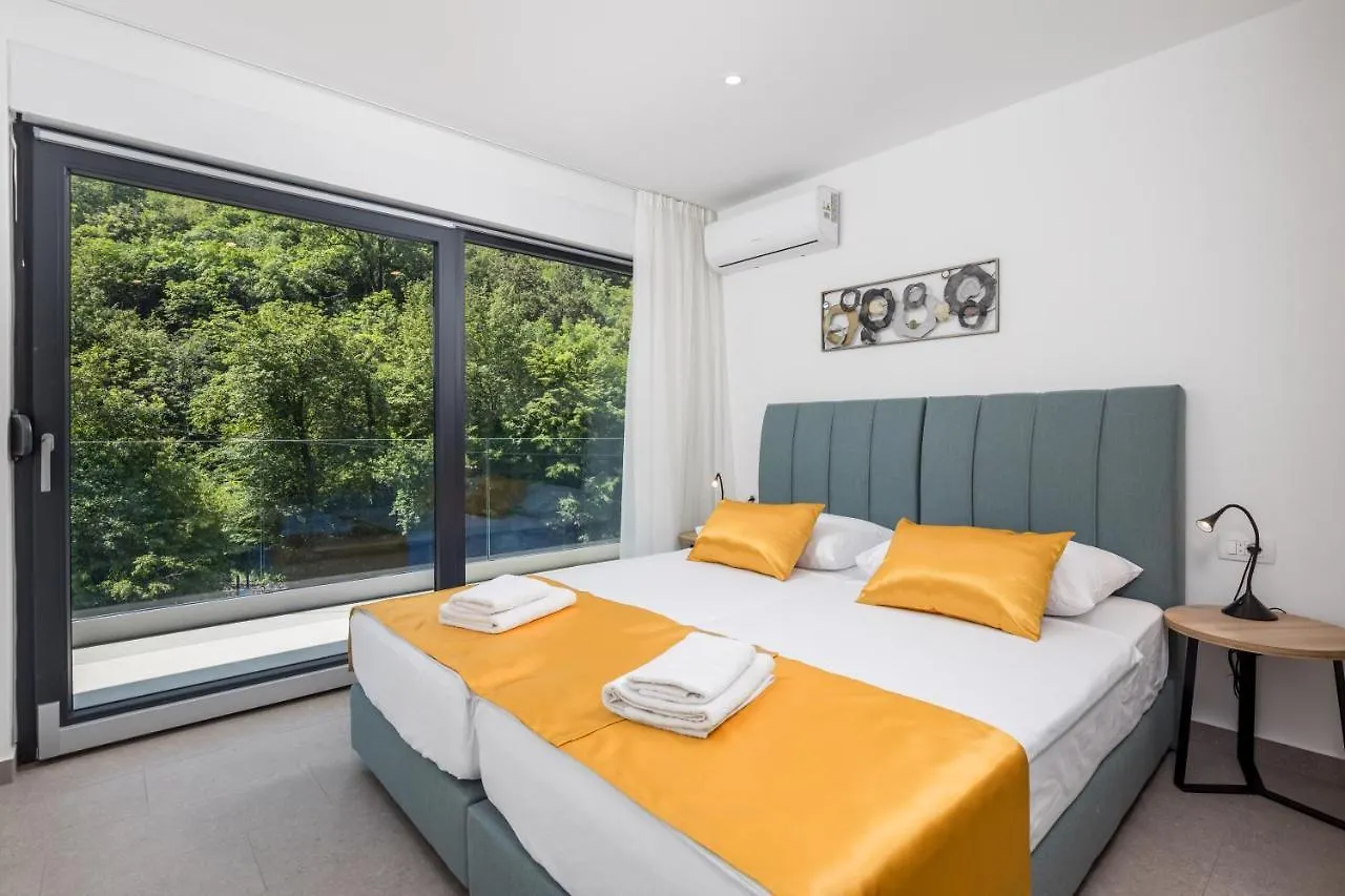 מדביה Villa Floris קרואטיה